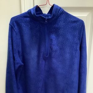 Blue pullover fleece size s/c.